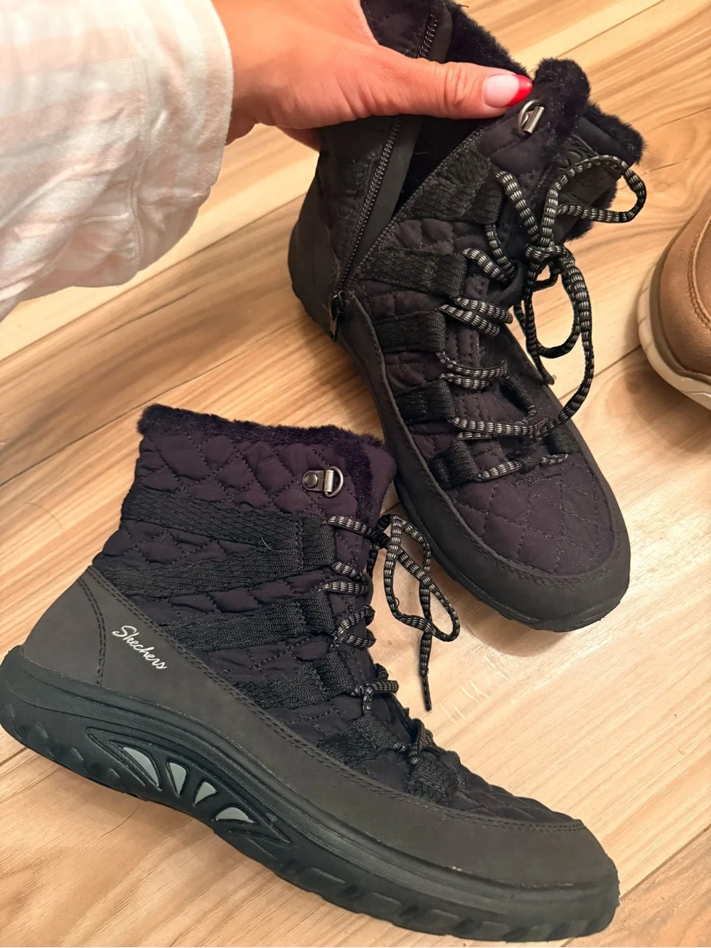 Skechers pairs kids
